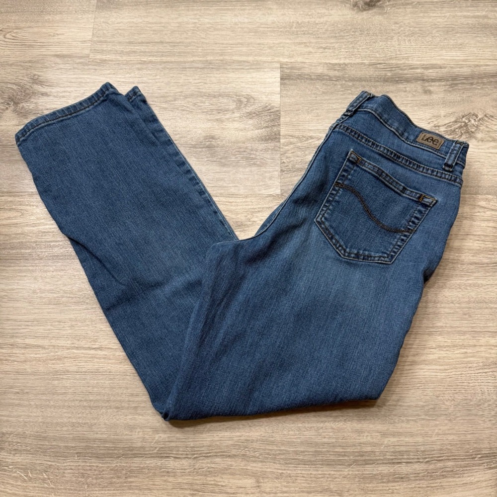 Lee Women Straight Leg Jeans Medium Wash Petite Size‎ 8 Stretch Comfort